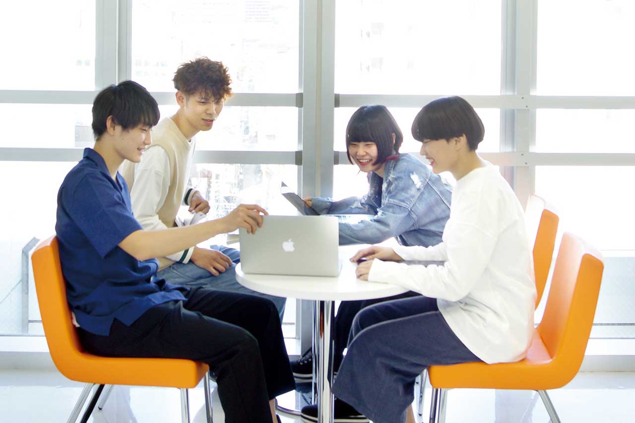 学生ホール