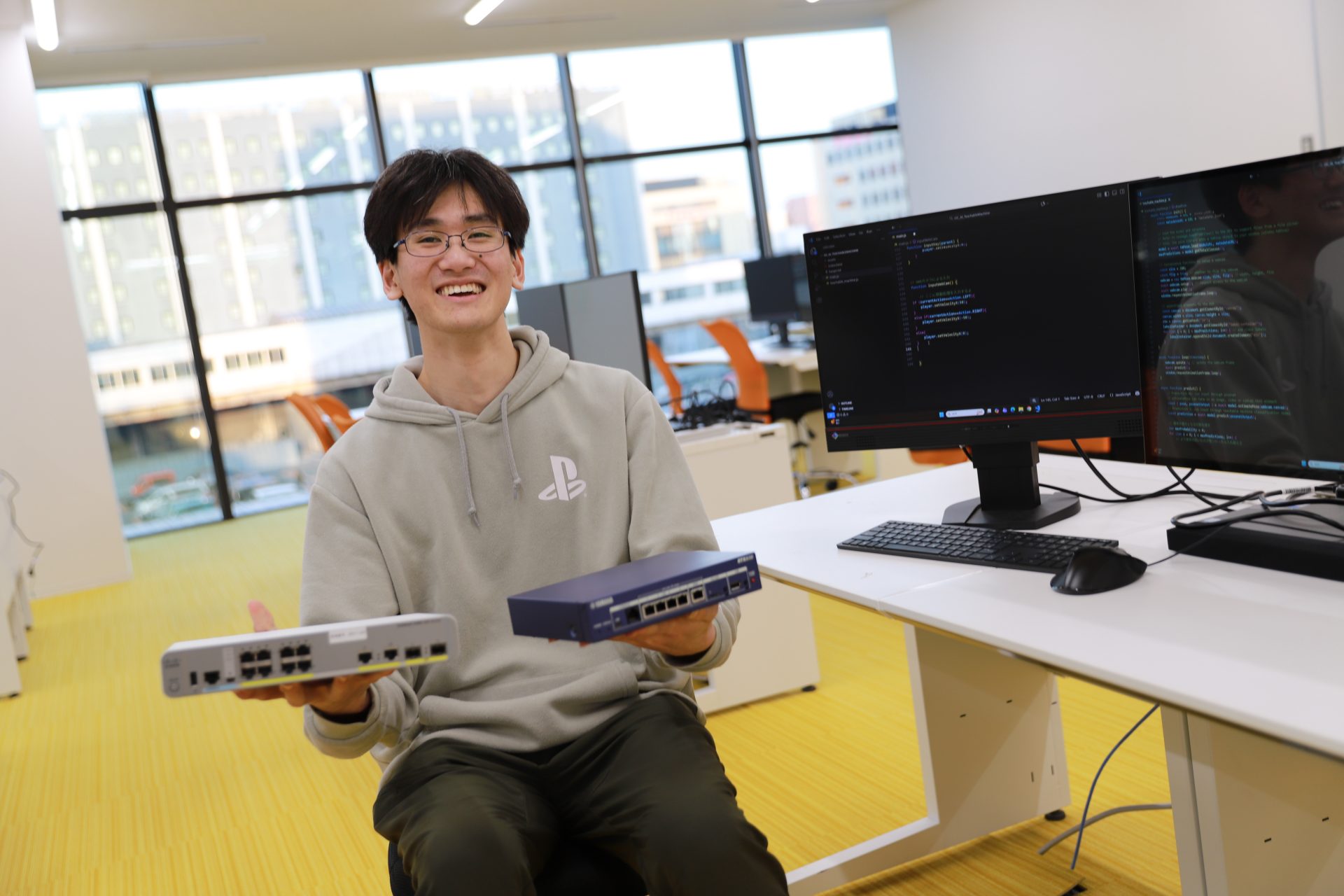 コンビ二大学 NCCでコンピュータに出会い、広がった興味―私がNCCで学ぶ理由【在校生